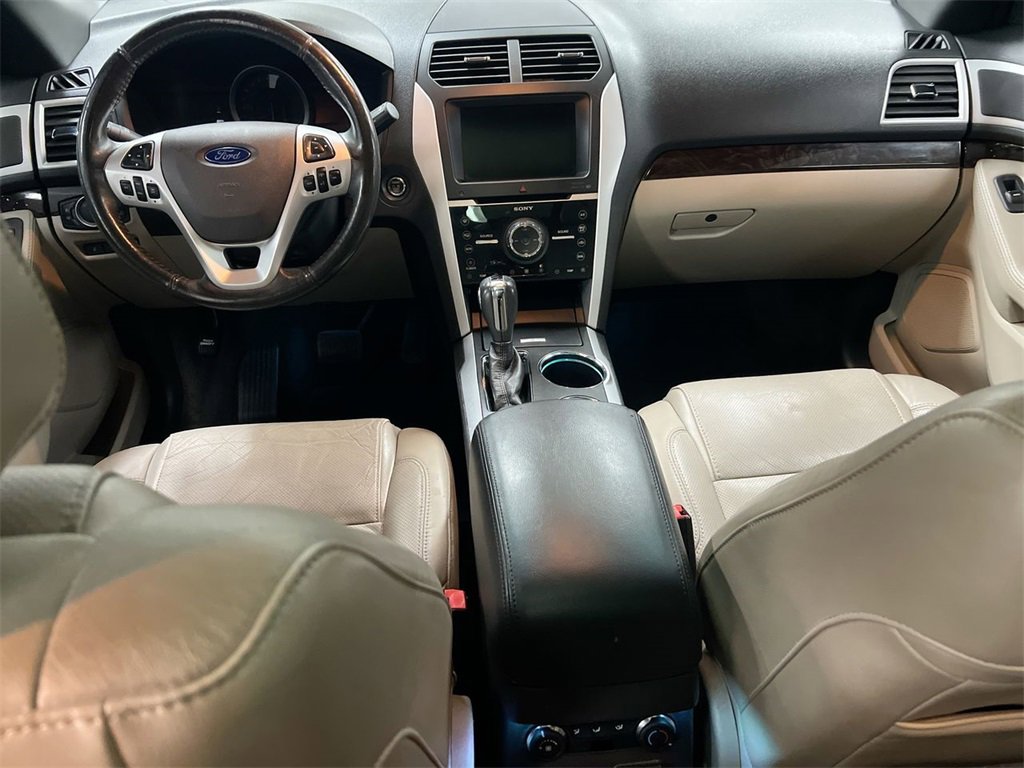 Used 2013 Ford Explorer Limited image 10