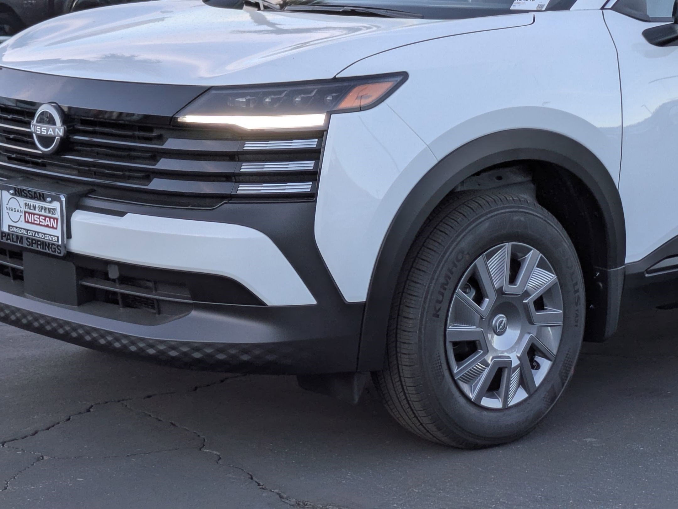 New 2026 Nissan Kicks S image 8