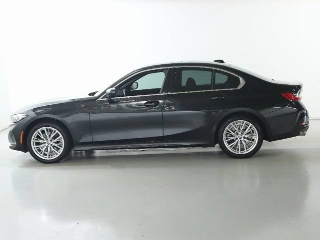 Used 2023 BMW 330i xDrive Sedan w/ Premium Package AWD/4WD image 39