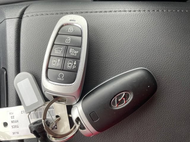Used 2023 Hyundai Tucson Limited AWD/4WD image 32