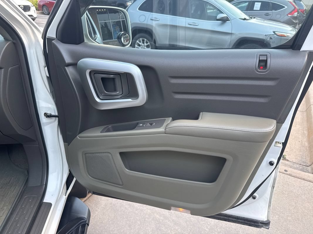 Used 2006 Honda Ridgeline RTL image 15