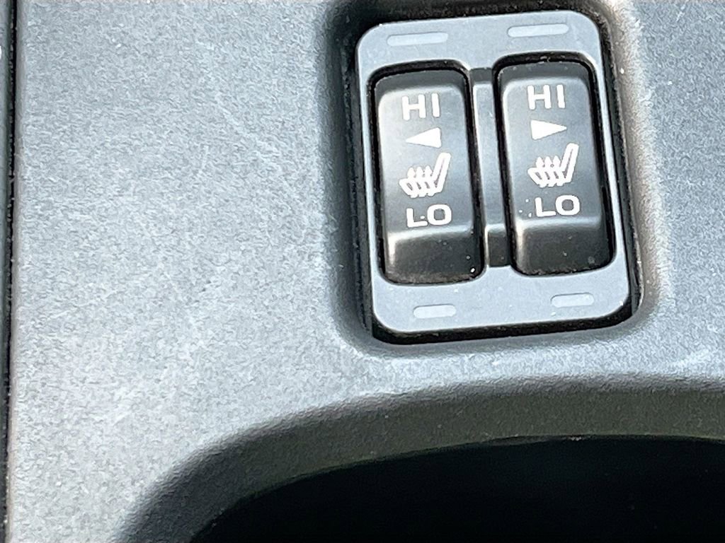 Used 2025 Toyota GR86 Premium w/ ALL Weather Mat Package (TMS) image 19