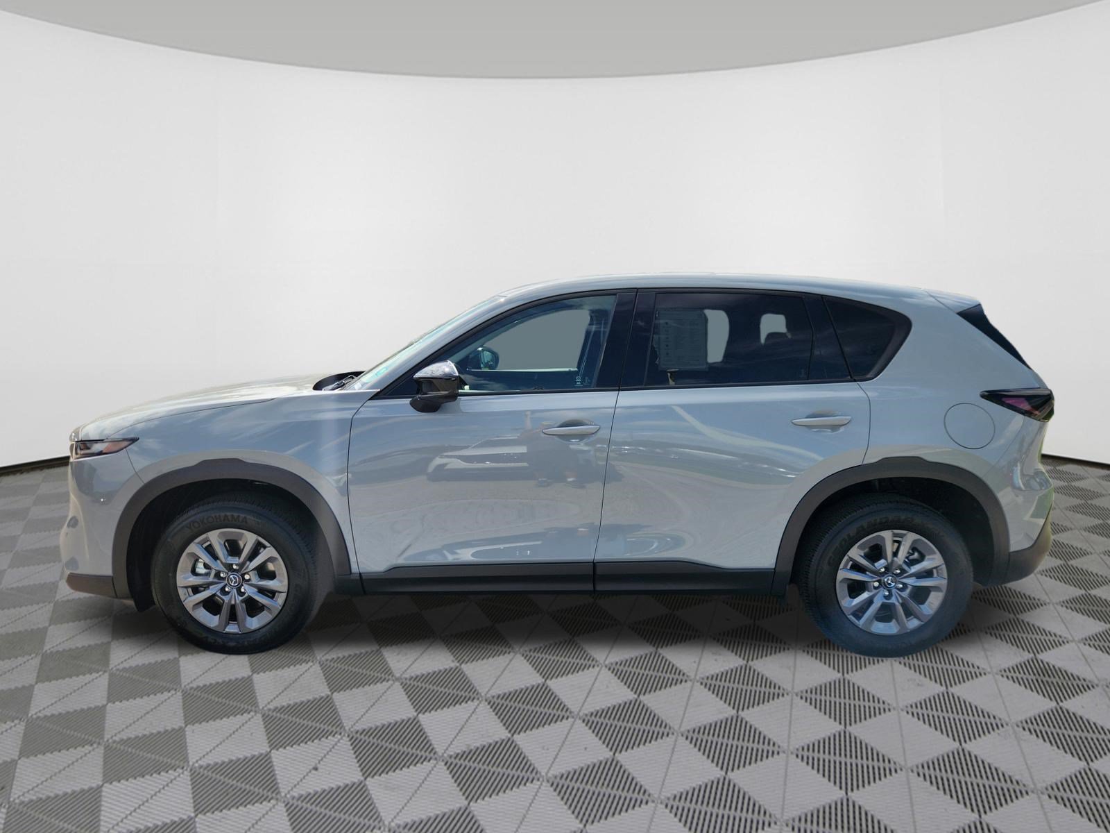 Certified 2026 MAZDA CX-5 Select AWD/4WD image 5