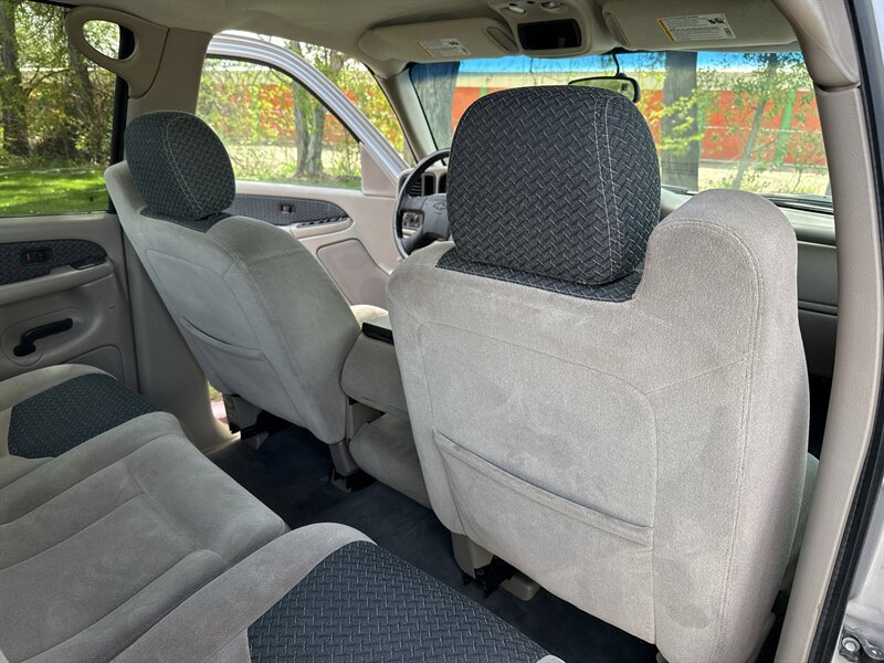Used 2004 Chevrolet Avalanche 2WD image 32