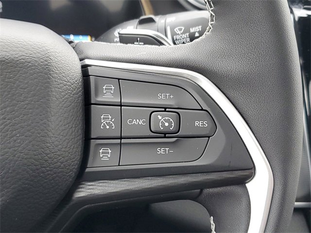 New 2025 Jeep Grand Cherokee L Altitude image 24