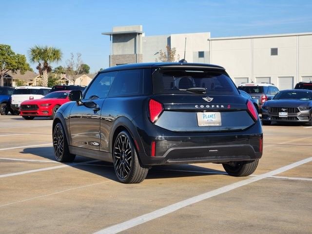 Used 2025 MINI Cooper S image 7