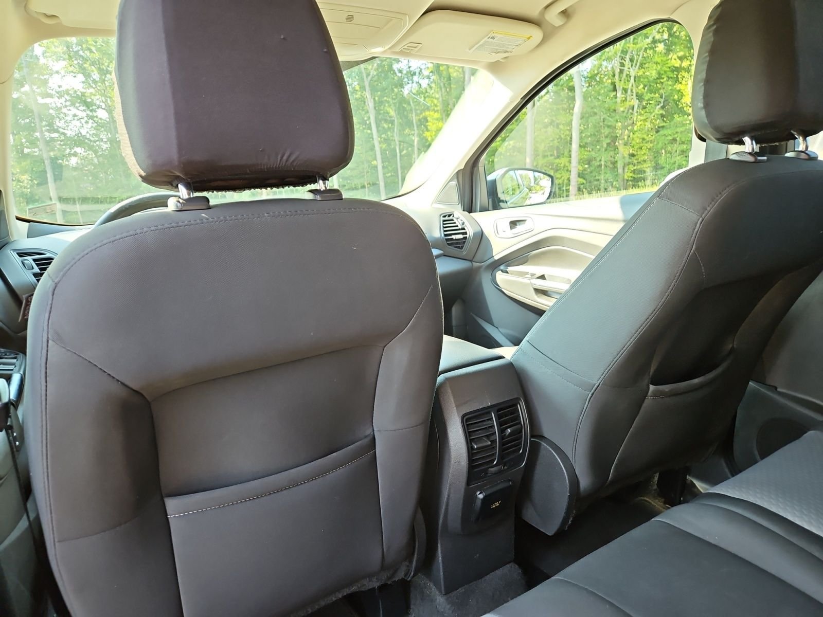 Used 2017 Ford Escape SE AWD/4WD image 19
