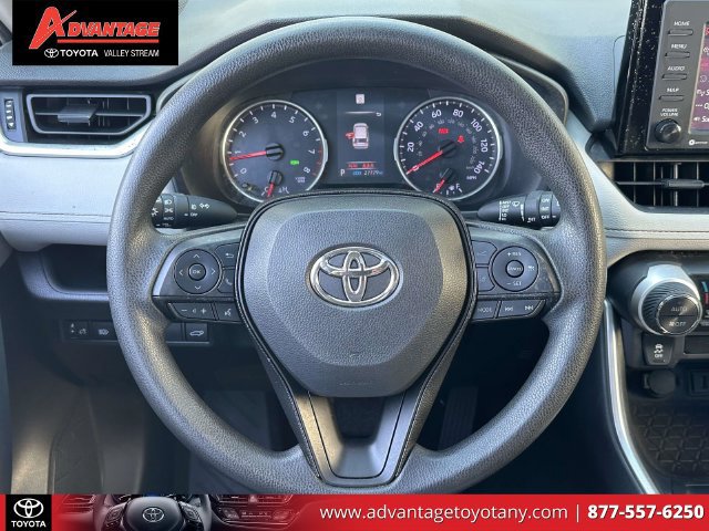 Certified 2021 Toyota RAV4 XLE w/ Convenience Package AWD/4WD image 17