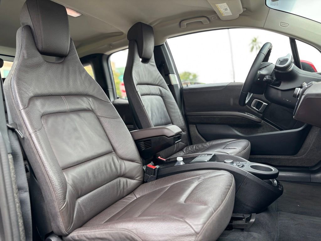 Used 2014 BMW i3 RWD image 9