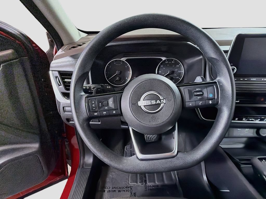 Used 2023 Nissan Rogue SV AWD/4WD image 13