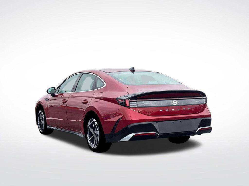 New 2026 Hyundai Sonata SEL FWD image 5