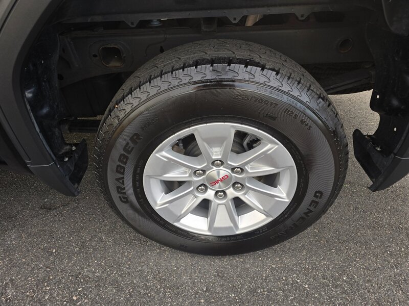 Used 2022 GMC Sierra 1500 SLE AWD/4WD image 23