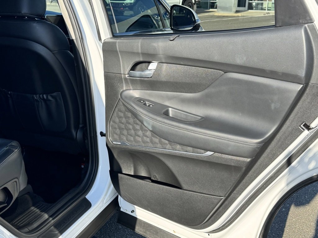 Used 2023 Hyundai Santa Fe Limited image 31