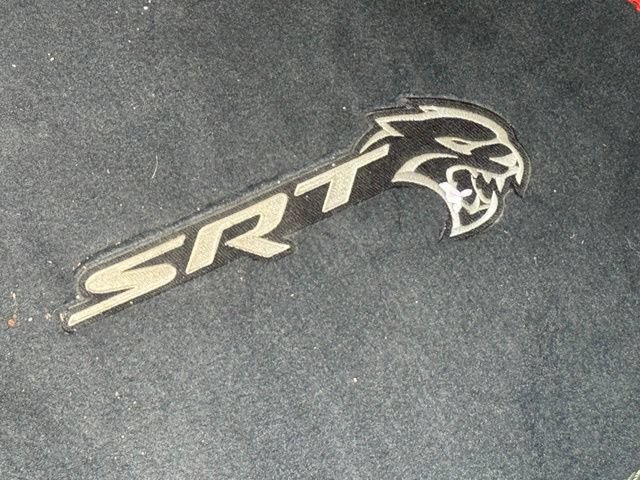 Used 2015 Dodge Challenger SRT Hellcat RWD image 23