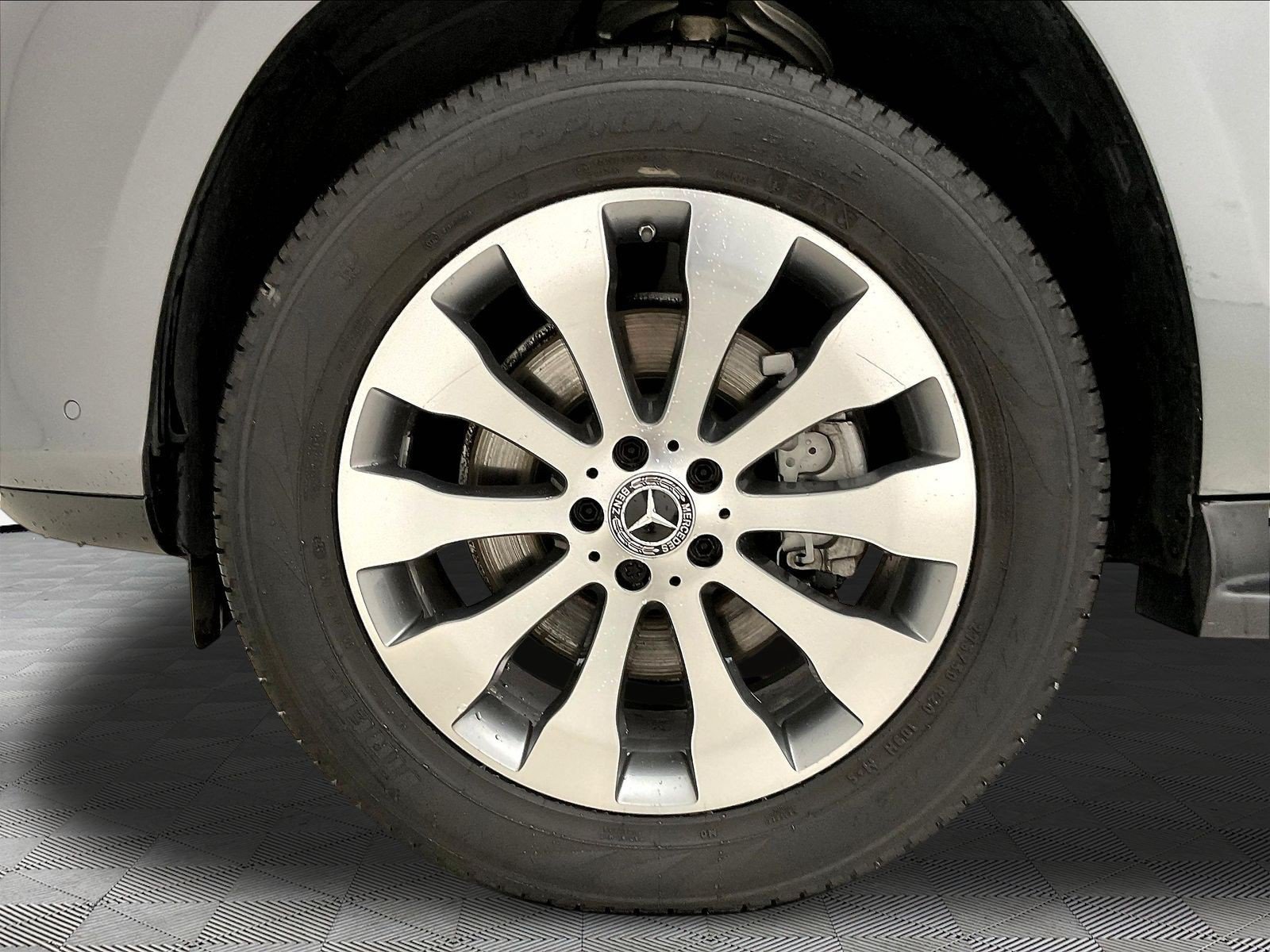 Used 2019 Mercedes-Benz GLS 450 4MATIC image 35