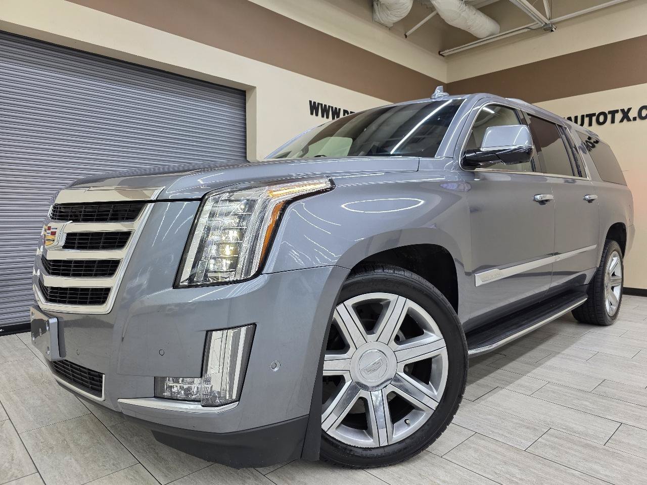Used 2018 Cadillac Escalade ESV Luxury