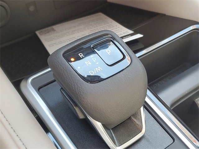 New 2026 Nissan Pathfinder SL image 32