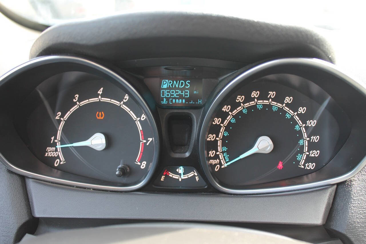 Used 2019 Ford Fiesta SE image 27