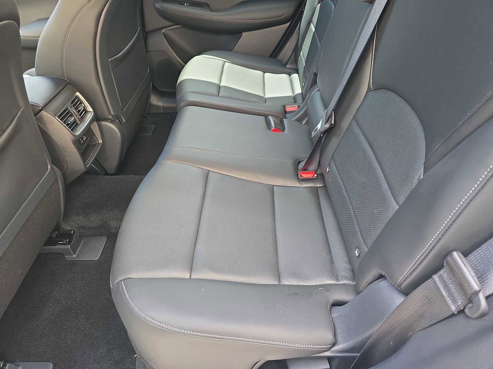 Certified 2025 INFINITI QX55 Essential image 12