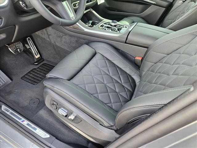 New 2026 BMW X7 xDrive40i image 4