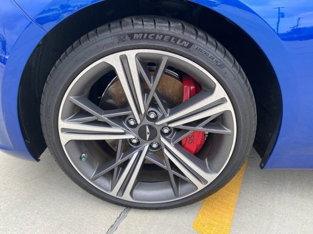 Used 2025 Genesis G70 3.3T Advanced image 11