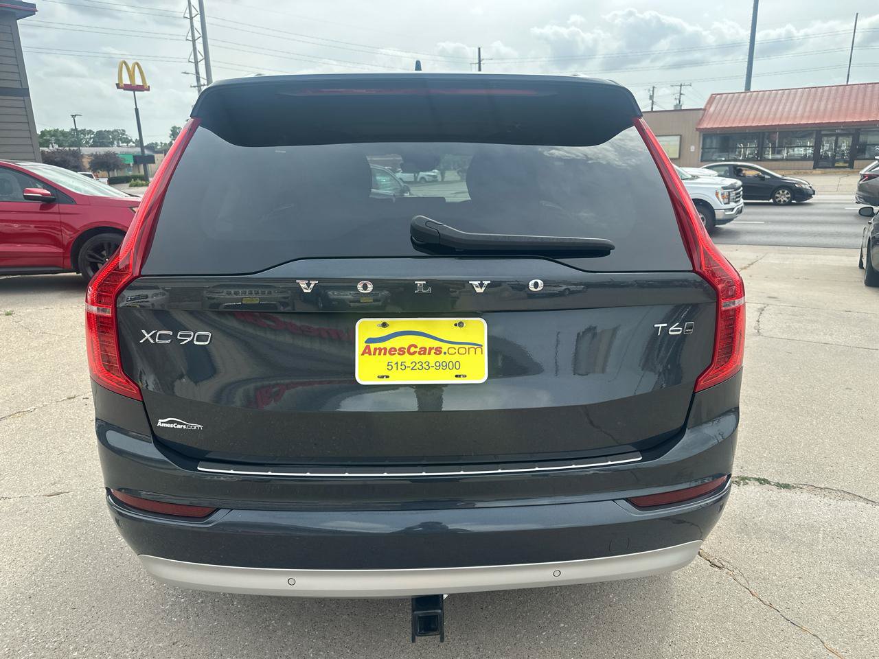 Used 2022 Volvo XC90 T6 Momentum w/ Advanced Package AWD/4WD image 4