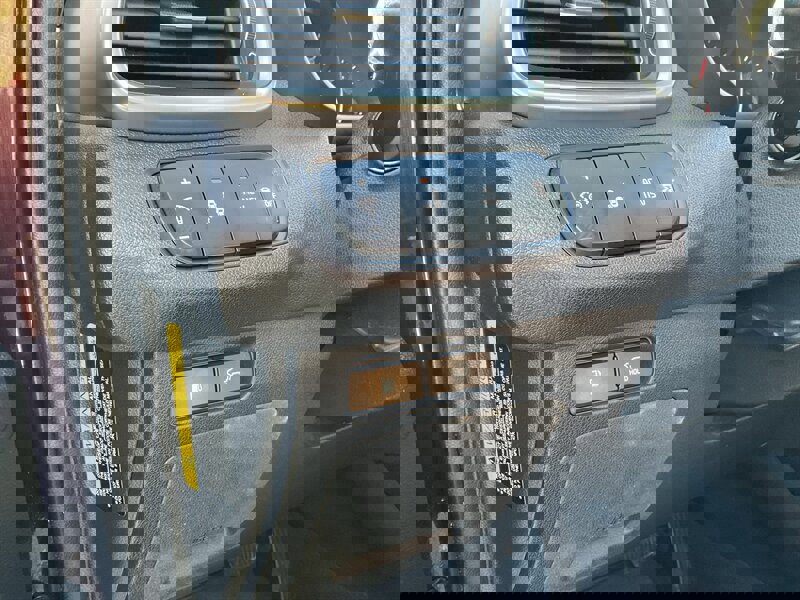 Used 2017 Kia Sorento SX image 25