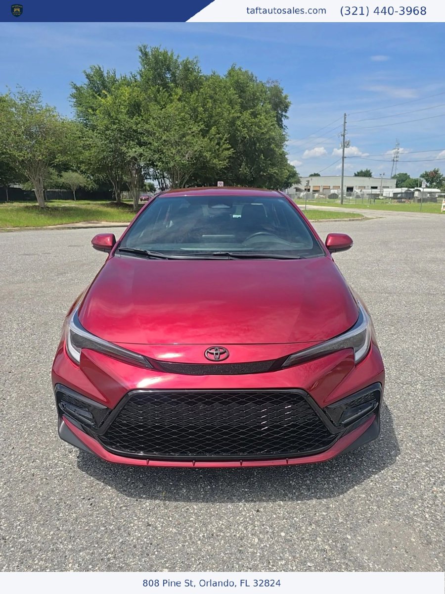 Used 2025 Toyota Corolla SE FWD image 2