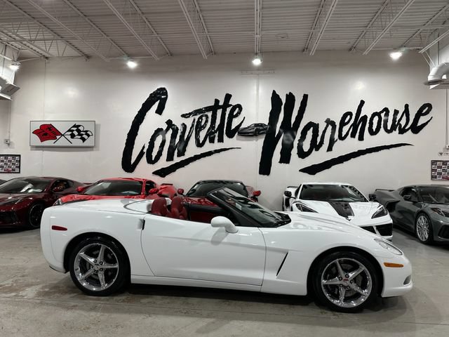 Used 2013 Chevrolet Corvette Convertible w/ 2LT Preferred Equipment Group RWD image 29