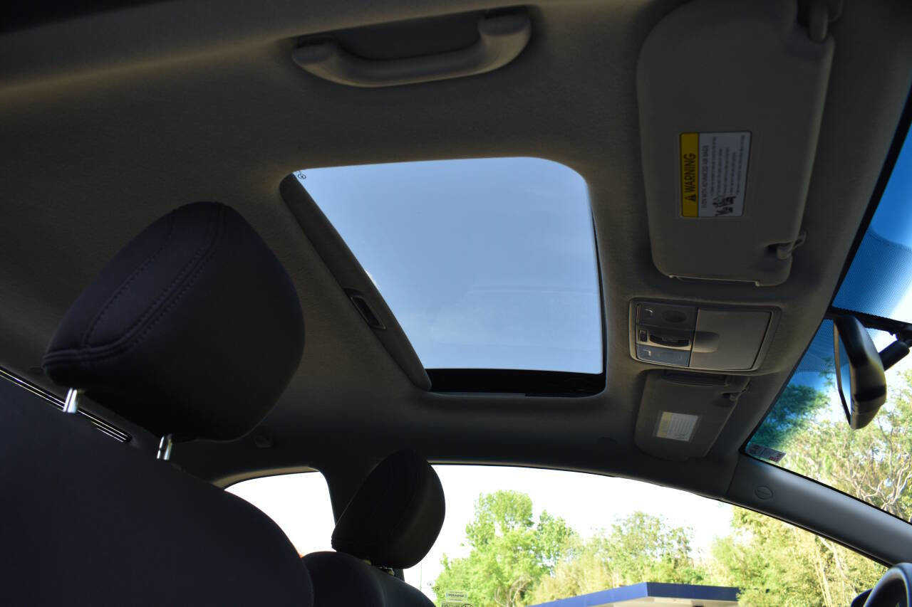 Used 2013 Kia Forte Koup EX FWD image 23