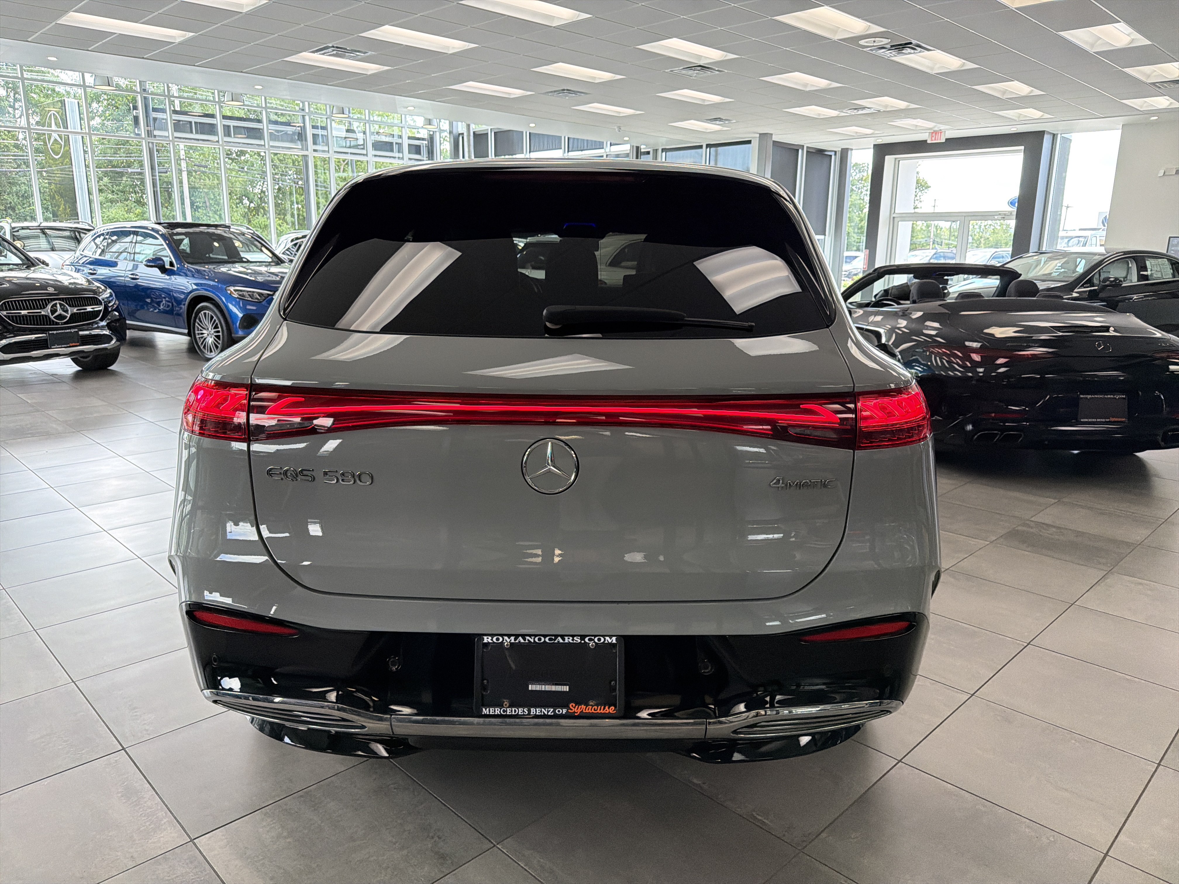 Certified 2023 Mercedes-Benz EQS 580 4MATIC SUV image 6