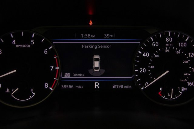 Used 2024 Nissan Sentra SV image 38