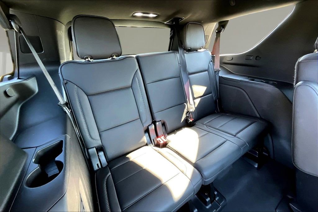 Used 2024 GMC Yukon Denali AWD/4WD image 23