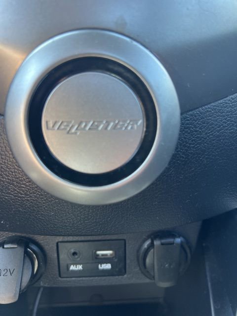 Used 2016 Hyundai Veloster image 32