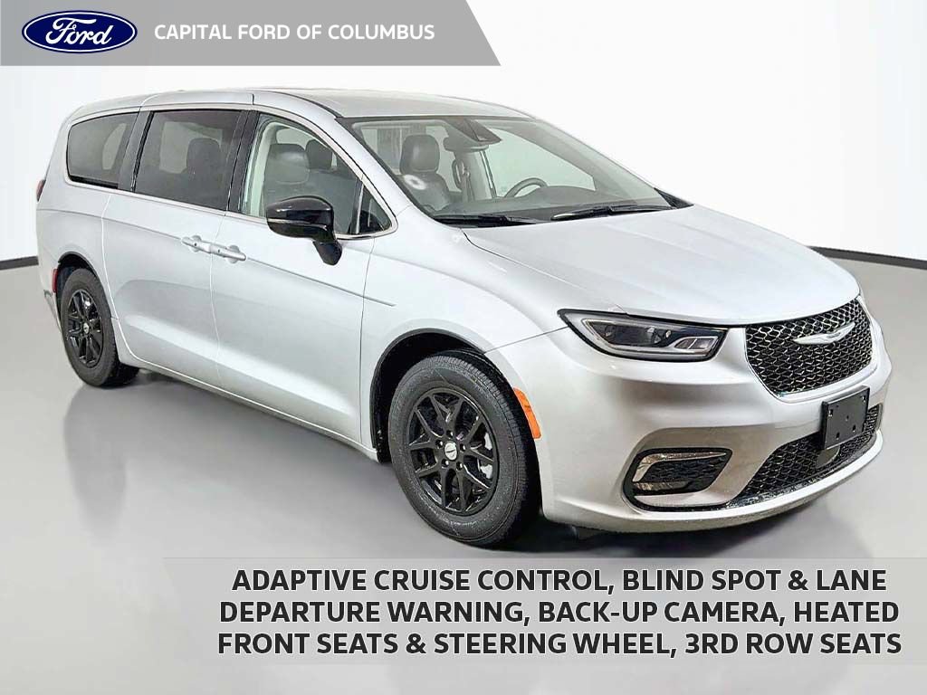 Used 2024 Chrysler Pacifica Touring-L