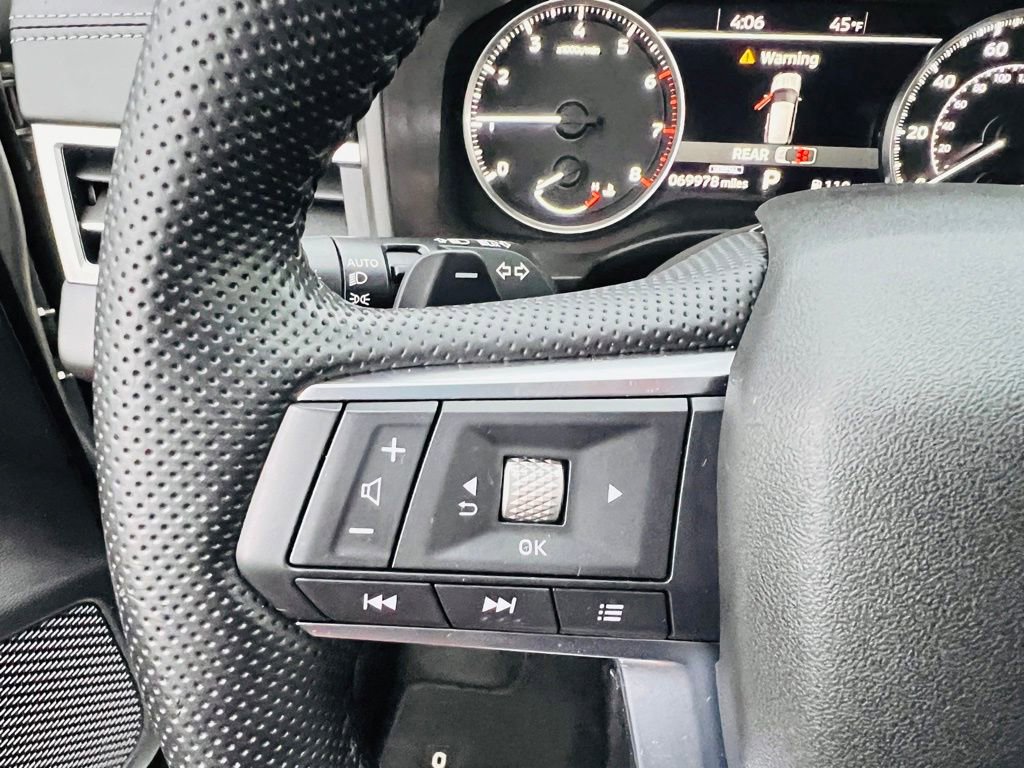 Used 2022 Mitsubishi Outlander SEL Black Edition image 14