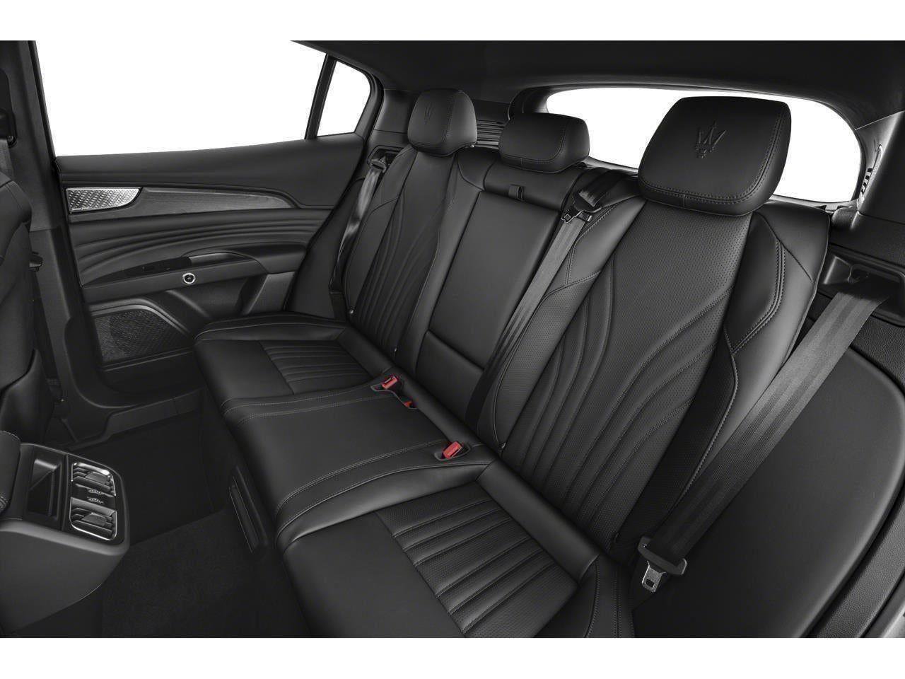 Used 2023 Maserati Grecale Modena AWD/4WD image 49