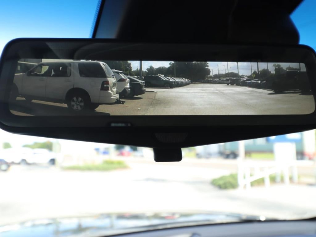 Used 2019 Cadillac Escalade Luxury image 6