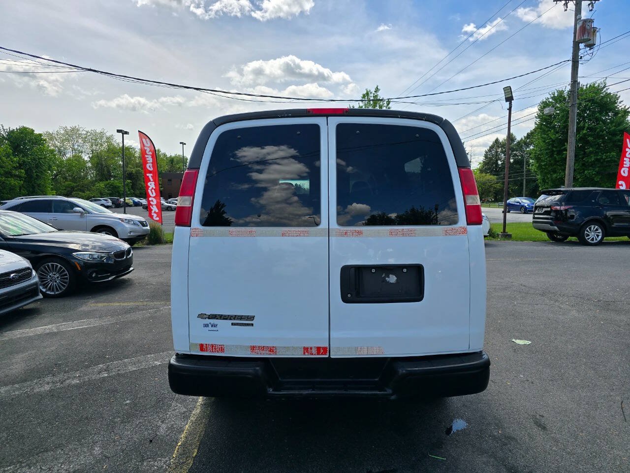 Used 2012 Chevrolet Express 3500 LS RWD image 4