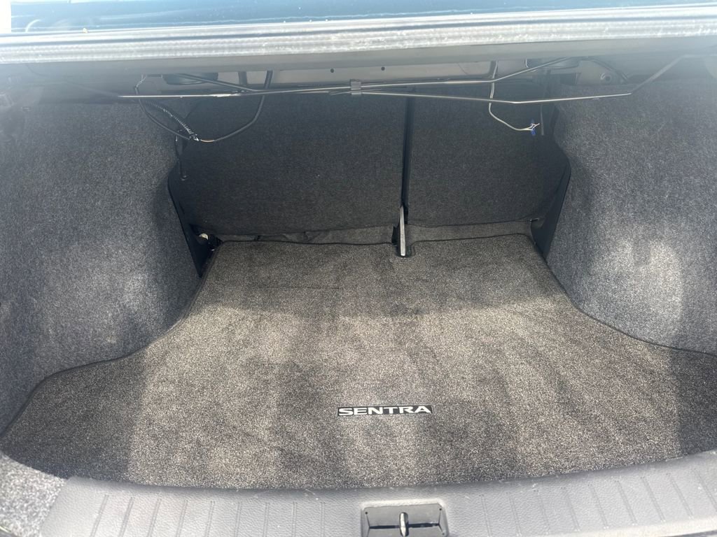 Used 2019 Nissan Sentra S image 21