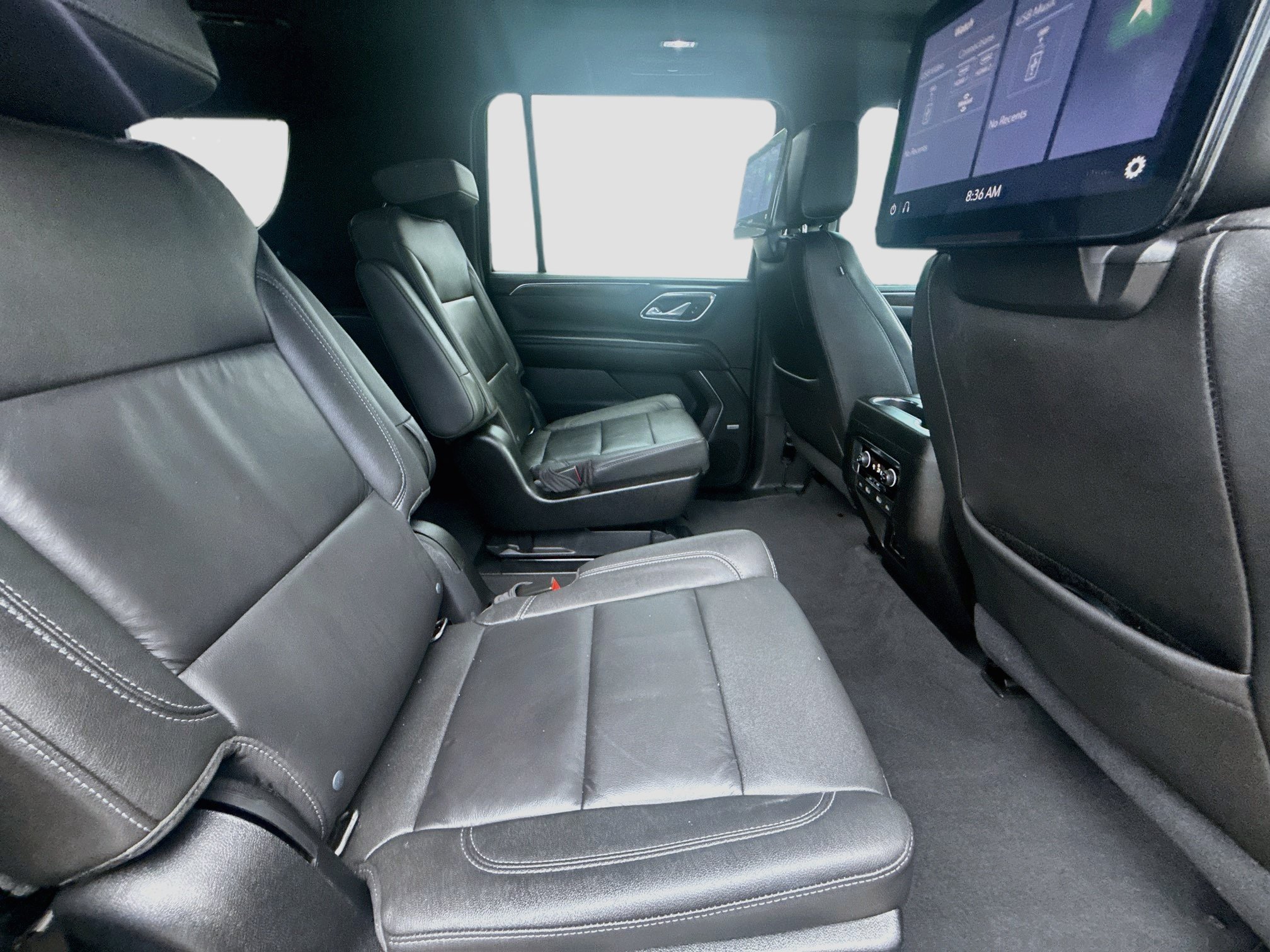 Used 2021 Chevrolet Suburban Z71 w/ Rear Media and Nav Package AWD/4WD image 28