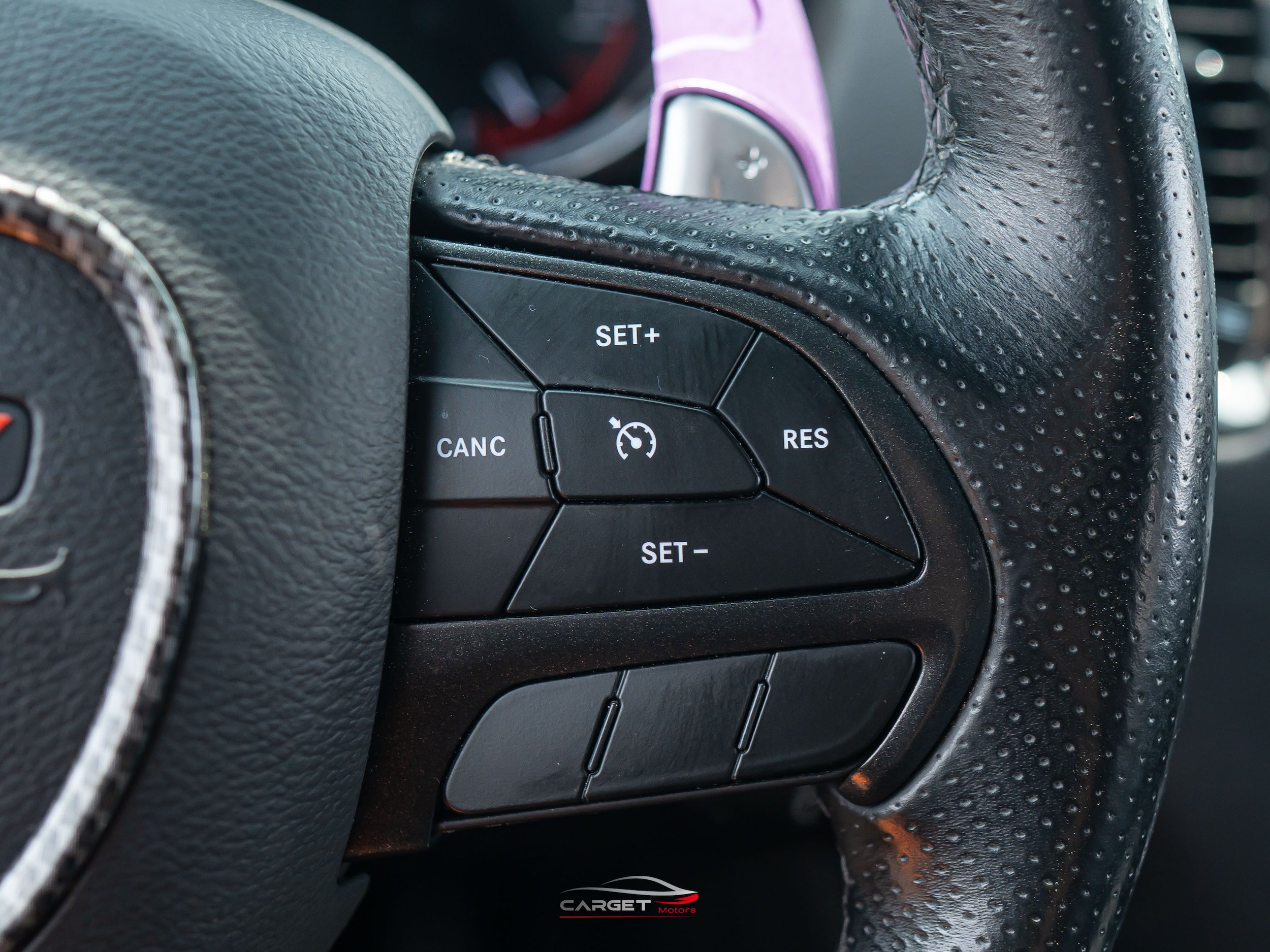 Used 2020 Dodge Durango R/T w/ Blacktop Package AWD/4WD image 26