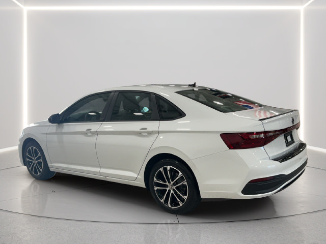 New 2027 Volkswagen Jetta Sport FWD image 3