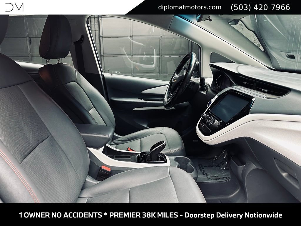 Used 2017 Chevrolet Bolt Premier w/ Driver Confidence II Package FWD image 20