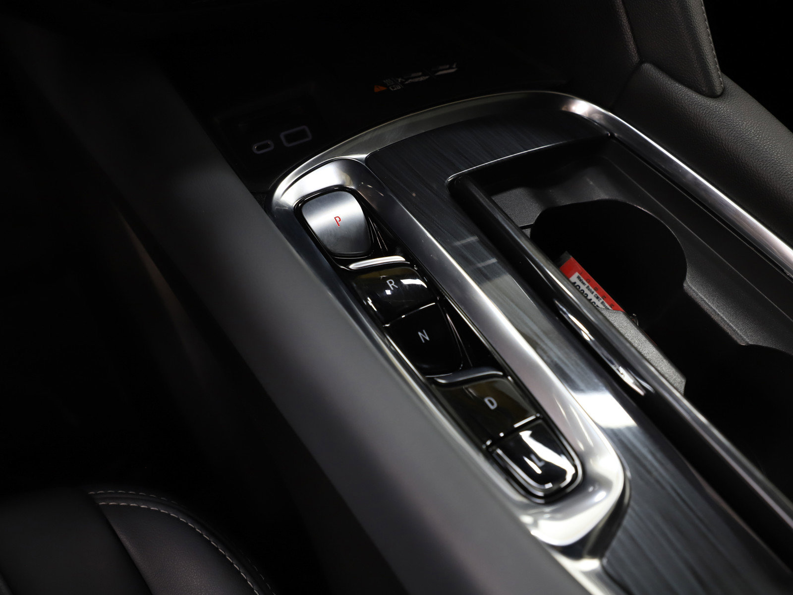 Used 2023 Buick Enclave Essence w/ Experience Buick Package image 21