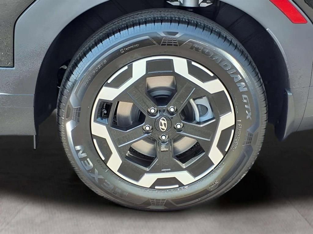 New 2026 Hyundai Santa Fe SEL FWD image 17