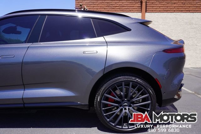 Used 2021 Aston Martin DBX AWD/4WD image 57