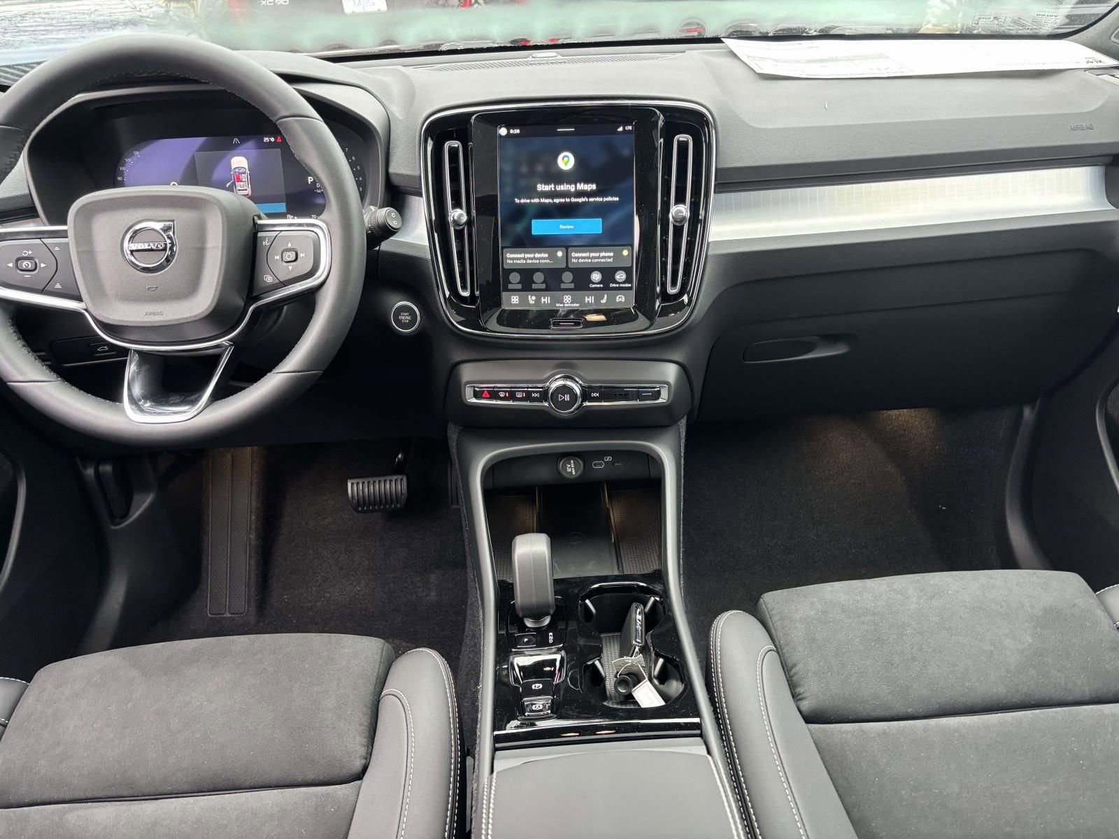 New 2026 Volvo XC40 B5 Ultra w/ Protection Package Premier AWD/4WD image 29