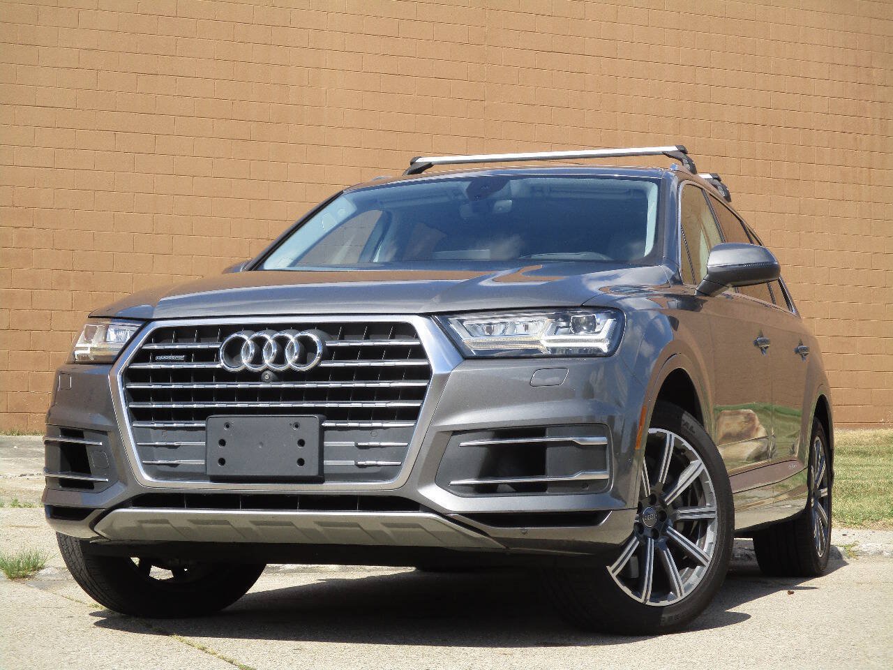 Used 2017 Audi Q7 3.0T Prestige AWD/4WD image 29