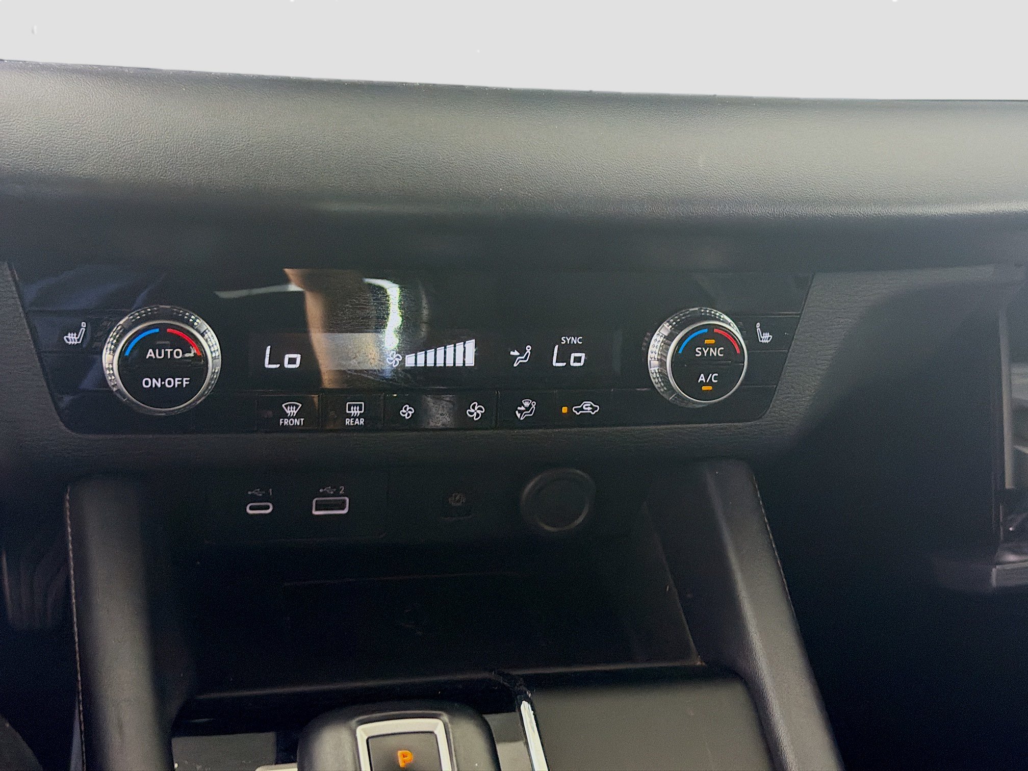 Used 2024 Mitsubishi Outlander SE FWD image 23